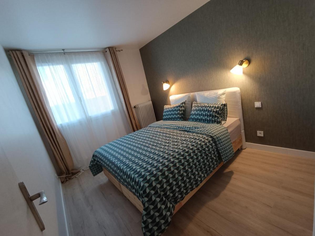 Chelles Centre Ville 2 Chambres Pres Des Bords De Marne 10 Minutes A Pieds De La Gare De Chelles-Gournay 5 Minutes De La Gare De Vaires-Sur-Marne 20 Minutes De Disneyland Jusqu'A 5 Couchages Possibles Exterior photo