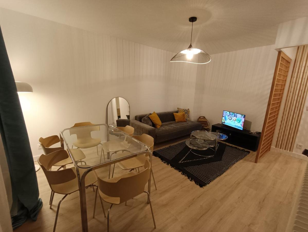 Chelles Centre Ville 2 Chambres Pres Des Bords De Marne 10 Minutes A Pieds De La Gare De Chelles-Gournay 5 Minutes De La Gare De Vaires-Sur-Marne 20 Minutes De Disneyland Jusqu'A 5 Couchages Possibles Exterior photo