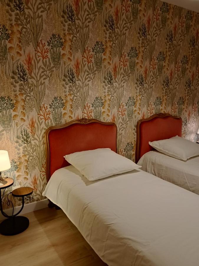 Chelles Centre Ville 2 Chambres Pres Des Bords De Marne 10 Minutes A Pieds De La Gare De Chelles-Gournay 5 Minutes De La Gare De Vaires-Sur-Marne 20 Minutes De Disneyland Jusqu'A 5 Couchages Possibles Exterior photo