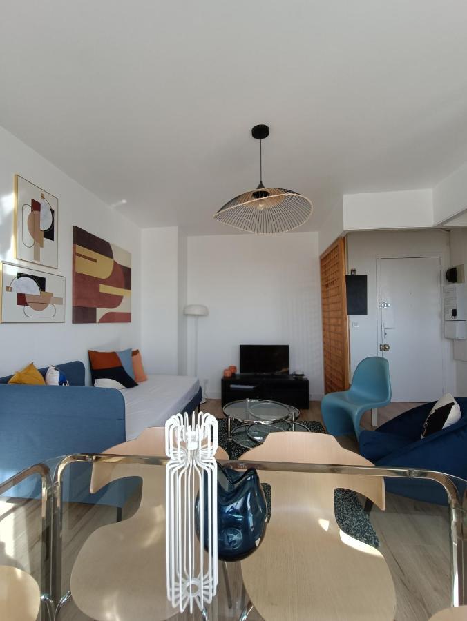 Chelles Centre Ville 2 Chambres Pres Des Bords De Marne 10 Minutes A Pieds De La Gare De Chelles-Gournay 5 Minutes De La Gare De Vaires-Sur-Marne 20 Minutes De Disneyland Jusqu'A 5 Couchages Possibles Exterior photo